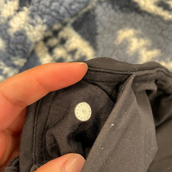 Lululemon Wunder Under HR Tight 28” *Rib Sz 8 - Picture 3 of 6